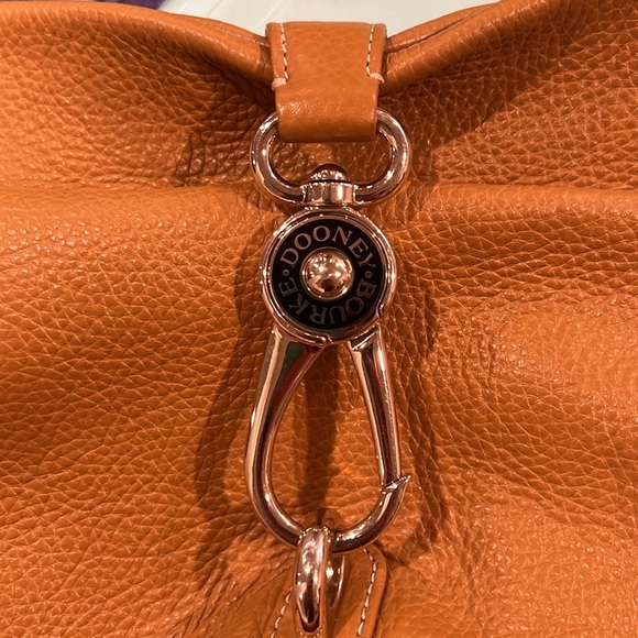 Dooney & Bourke Bag!! - Picture 4 of 8